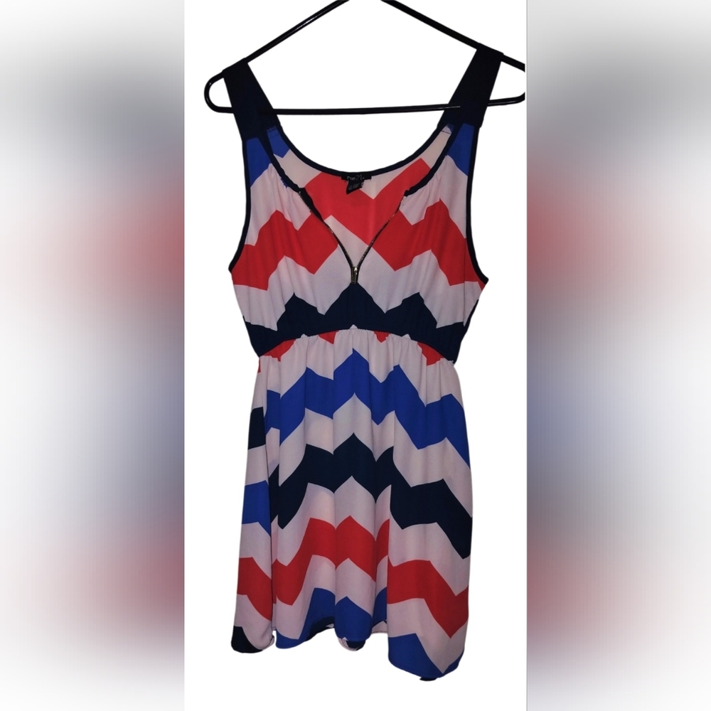 Rue 21 Zig Zag Swimsuit Cover-up Women's Medium Red White And Blue